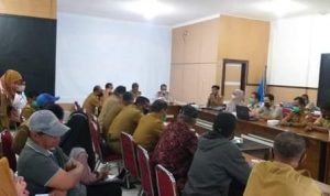 Rakor Percepatan Penetapan dan Penegasan Batas Desa di Kecamatan Kadatua