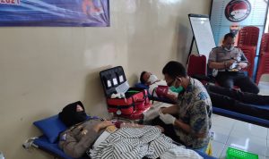 Peringati HUT Lalulintas Bhayangkara ke 66, Polres Serang Gelar Donor Darah