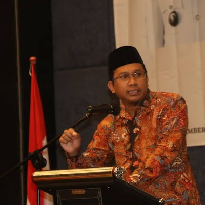 Gus Mudhlor: Karya Seorang Pemuda Mempunyai Nilai Tinggi Karena Idealisme 1 IMG 20210920 WA0009