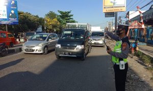 Strong Point Polsek Ciruas Antisipasi Kemacetan dan Tindak Kriminalitas