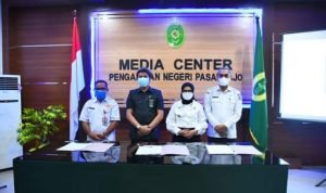 Wabup Buton Menghadiri Penandatanganan MOU dan E-Pandu