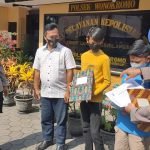 Berantas Kejahatan Dua Anak Diberikan Penghargaan Dari Kepolisian