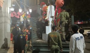 Jadi Ajang Selfie dan Tak Berizin Boneka Squid Game Dibongkar