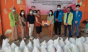 Dampak Pandemi, Polda Sulut Bersama BEM Nusantara Berikan Bansos 