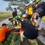 Respon Cepat, Satlantas Polres Serang Kota Polda Banten Evakuasi Korban Kecelakaan