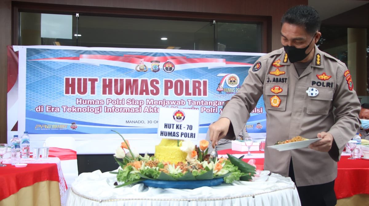 HUT ke-70 Humas Polri, Humas Polda Sulut Gelar Syukuran Sederhana 1 IMG 20211030 WA0170
