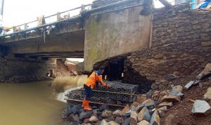 DPUPR Cilacap Segera Tangani Tanah Longsor Dan Jembatan Di Limbangan