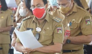 Bupati Minahasa ROR dan Jajaran Beribadah Pra Natal di Gereja GMIM Tandengan