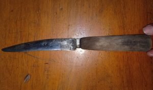 Polsek Tagulandang Amankan Seorang Istri yang Menikam Suami