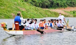 Kunjungan Kerja di Sulawesi Tenggara, Presiden Republik Naik Perahu Naga dan Resmikan Bendungan Ladongi