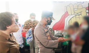 Korban Kekerasan Anak Dibawah Umur Dikunjungi Kapolres Kota Bitung