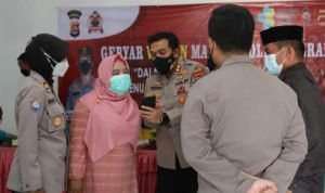 Kapolres Serang Bersama Kepala Puskesmas Jawilan Bahas Pencapaian Vaksinasi