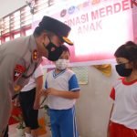 Kapolda Sulut Tinjau Vaksinasi Serentak di SD Negeri 69 Manado