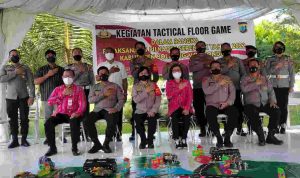 Dua Pejabat Polda Pantau Tactical Floor Game Kesiapan Pengamanan Pilsang di Bolmong