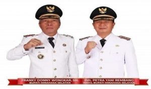 Didampingi Wabup Petra Bupati Minsel Wongkar Pimpin Penyerahan SK Stafsus