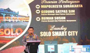 Kapolri Resmikan Sarpras Kepolisian dan Solo Smart City
