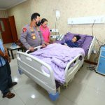 Penuhi Janji, Kapolri Jenguk Sinta Aulia Anak yang Sakit Tumor Kaki