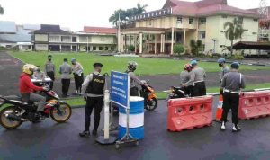 Masuk Mako Polda Sulut Wajib Tunjukkan Sertifikat Vaksin