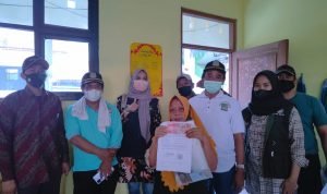 Cegah Penyebaran Covid Bantuan Sosial Pangan di Berikan Door To Door