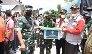 Kasad Tinjau Langsung Kesigapan Penanganan Bencana di Pasaman Barat