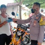 Membagikan Masker Salah Satu Pencegahan Covid-19 di Masyarakat dan Penegakan Prokes Kesehatan