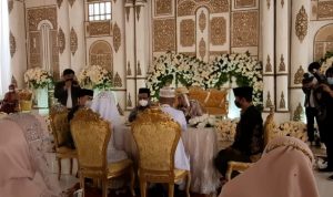 Bupati dan Wakil Bupati jadi saksi Pernikahan Putri Fito Aliestiadi Ketua IWO Kabupaten Way Kanan
