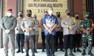 Pantau Vaksinasi di Balai Perindustrian Manado, Kapolda: Kita Terus Lakukan Akselerasi
