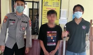 Kedapatan Bawa Samurai Tengah Malam, Pria ini Diamankan di Polsek Bolaangitang