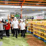 Kapolri Pastikan Awasi Alur Distribusi dan Harga Minyak Goreng di Pasar