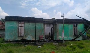 Bekas Kantor Dinas Pertanian Hangus Dilahap Si Jago Merah