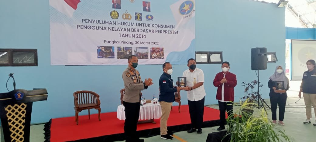 BPH MIGAS dan Kanwil Menkumham Bangka Belitung melakukan Penyuluhan Hukum Kepada Nelayan 1 IMG 20220330 WA0061