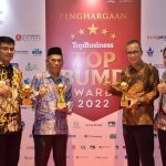 Mantap…PDAM Tirta Muaro sebagai Top BUMD Bintang Empat dan Budhi Irawan sebagai Top CEO BUMD 2022