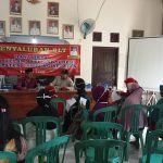127 KK, Desa Klawi Salurkan BLT Kepada Masyarakat
