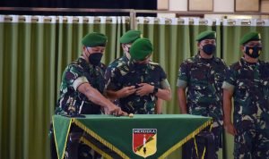 Pimpin Sertijab Pangdam XIII/ Merdeka, Danrindam dan Kabintaljarahdam, Serta Kenaikan Pangkat 5 Pamen