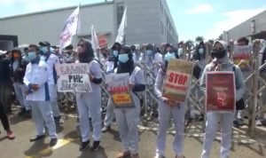 Pabrik Perakit Mobil Terbesar PT Sokonindo di Demo Puluhan Karyawannya