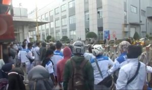 Pabrik Perakit Mobil Terbesar PT Sokonindo di Demo Puluhan Karyawannya 6 IMG 20220404 WA0039