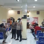 Vaksinasi Booster Tahap Tiga Polsek Cikarang Barat Kembali di Padati Warga