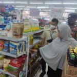 Kapolsek Carenang Polres Serang Lakukan Pengecekan Ketersedian Minyak Goreng