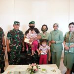 Kasad Jenderal TNI Dudung Abdurachman Bantu Operasi Anak Kembar Siam di Manado