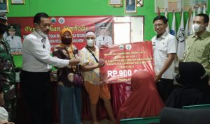 Masyarakat Desa Bakauheni Terima Bantuan BLT- DD Tahap Pertama