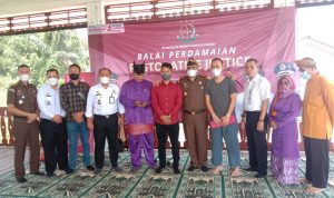 Kajari Pangkalpinang Hentikan Penuntutan Berdasarkan Restoratif Justice Terkait Tindak Pidana Penganiayaan