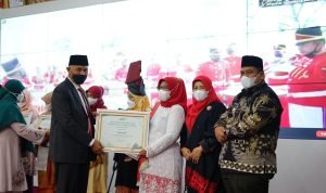 Ini Sosok Indrawati Penerima Penghargaan Perempuan Berjasa dan Berprestasi dari OASE-KIM
