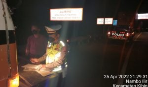 Antisipasi Rawan Laka dan Kemacetan di Sepanjang Ruas Jalan, Satgas Kamsel Satlantas Polres Serang Lakukan Penindakan