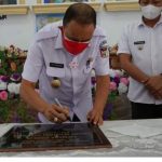 Bupati ROR Menandatangani Prasasti Menara Gereja Jemaat KGMPI Tompaso