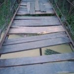 Rusaknya Jembatan Gantung Sudamanik Ancam Keselamatan Warga