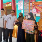 Desa Tengkujuh Salurkan BLT DD Termin 2 Tahun 2022 Kepada 81 KPM