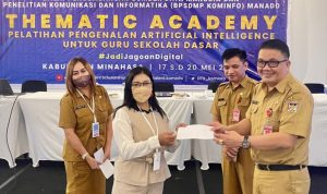 Asisten Talumewo Wakil Bupati ROR Buka Thematik Academy 2022, Kadis Kominfo Agustivo Beri Apresiasi Guru Kreatif