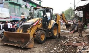 Setelah Adanya Kesepakatan Akhirnya Lapak Pedagang Kaki Lima Pasar Rangkasbitung Di Tertibkan 