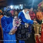 Bupati Bersama Ketua TP PKK Bungo Hadiri Pembukaan MTQ Kecamatan Pasar Muara Bungo