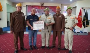 Wali Kota Maulan Aklil Terima Penganugerahan Anggota Kehormatan PD PPM Babel